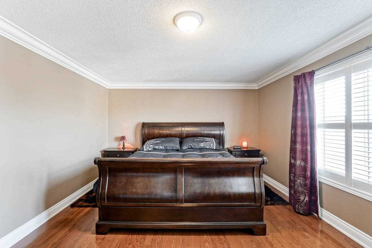 2464 Chaplin Rd