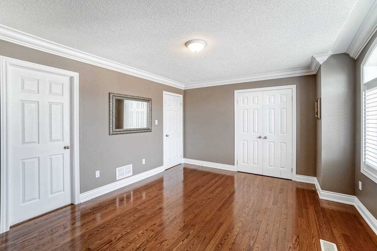 2464 Chaplin Rd
