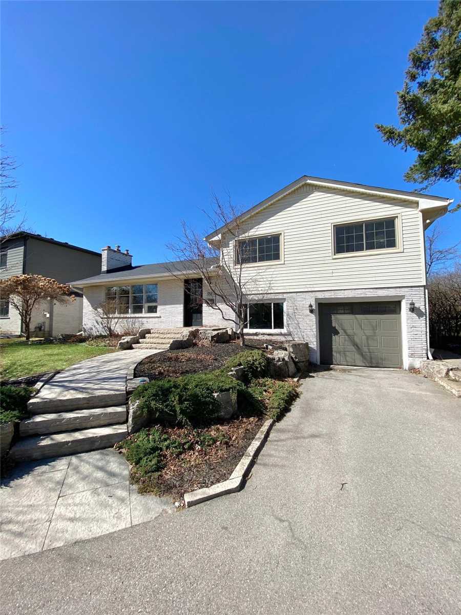 358 Arden Cres