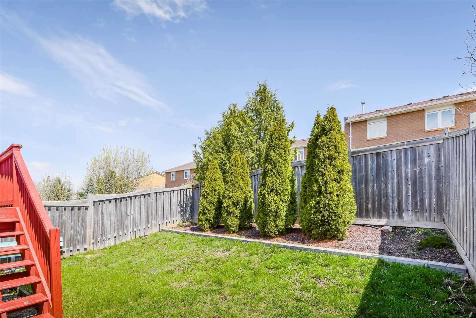 26 Murray Crt