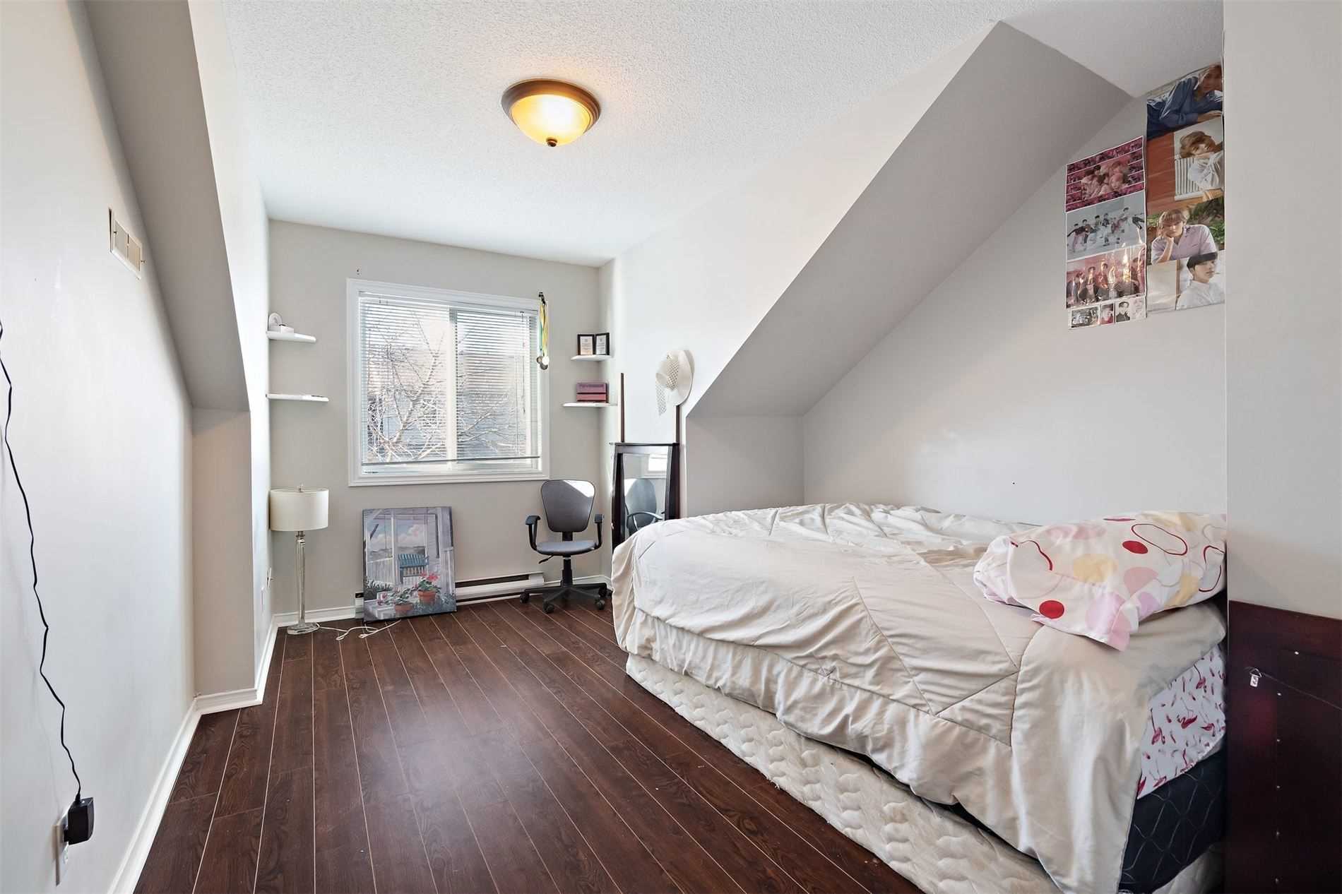 90 Lawrence Ave, #103