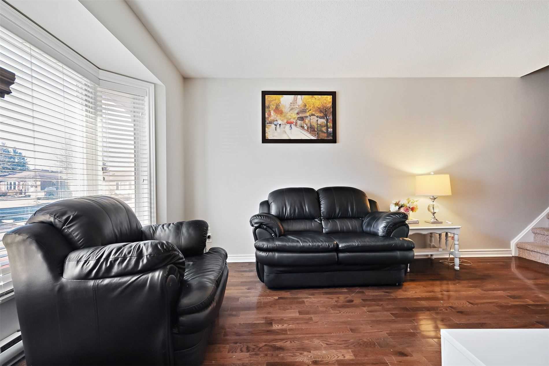 90 Lawrence Ave, #103