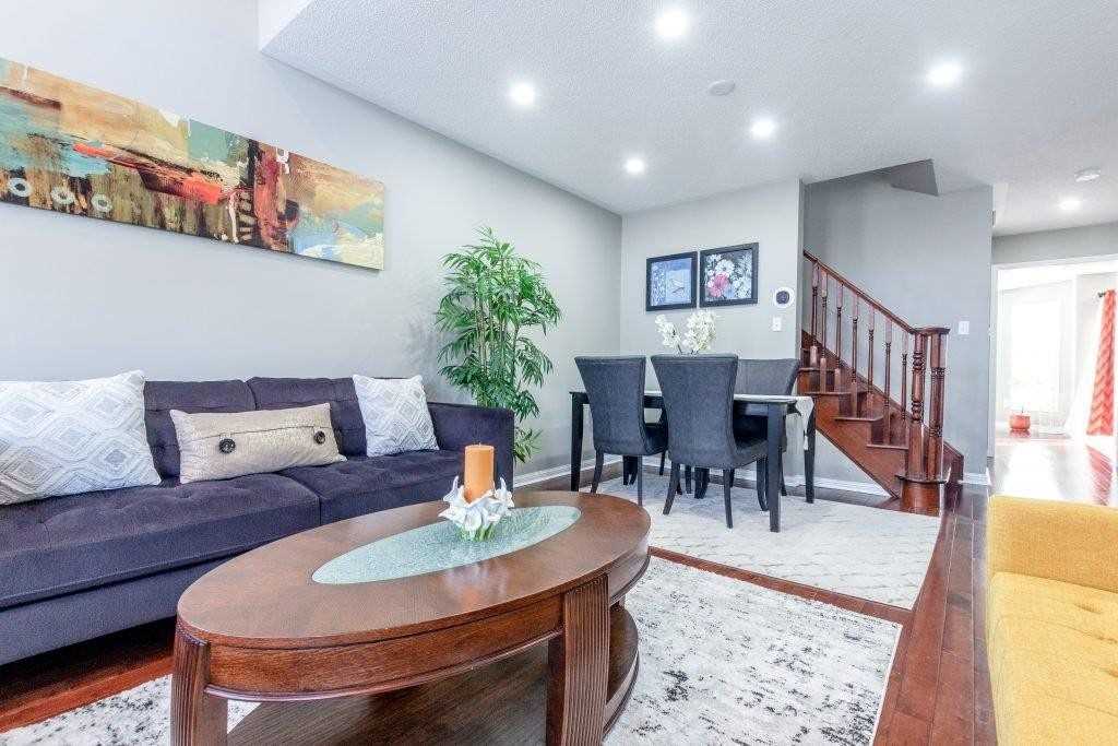2146 Grand Oak Tr