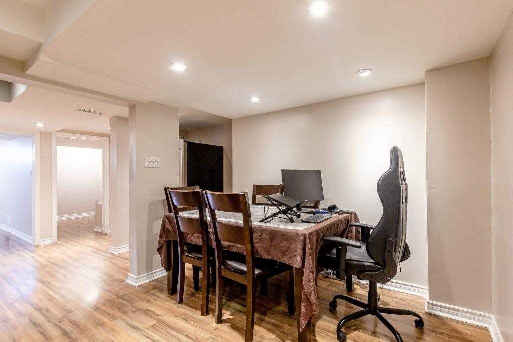 2146 Grand Oak Tr