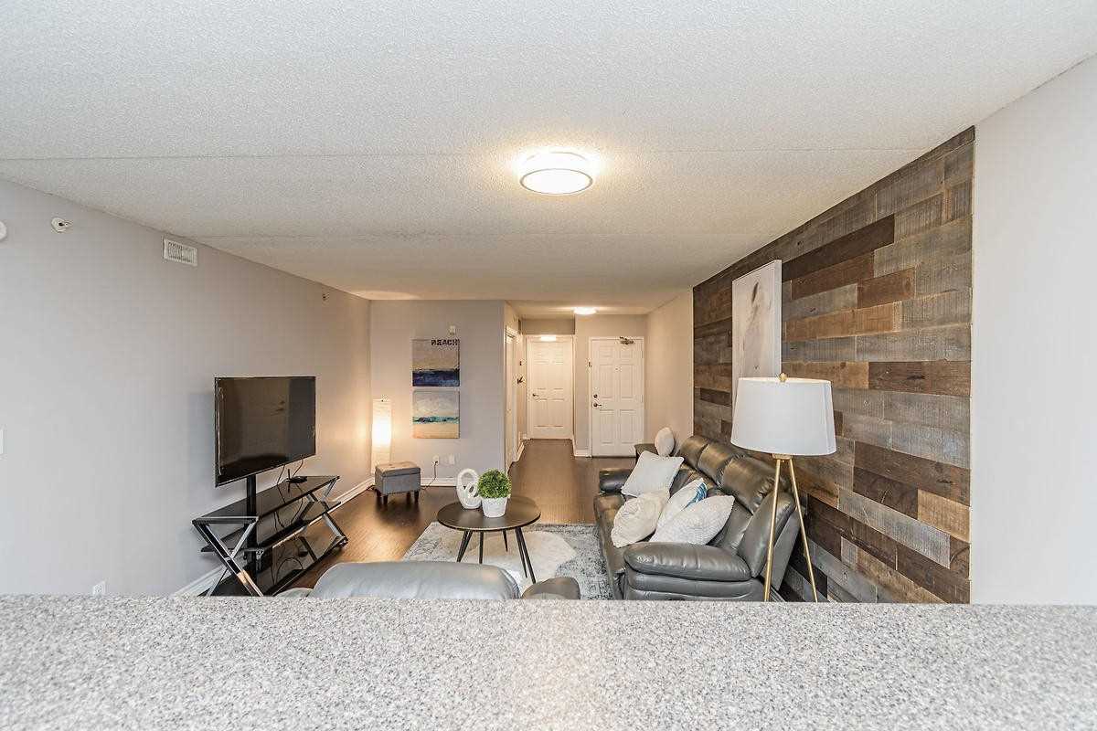 2035 Appleby Line, #111