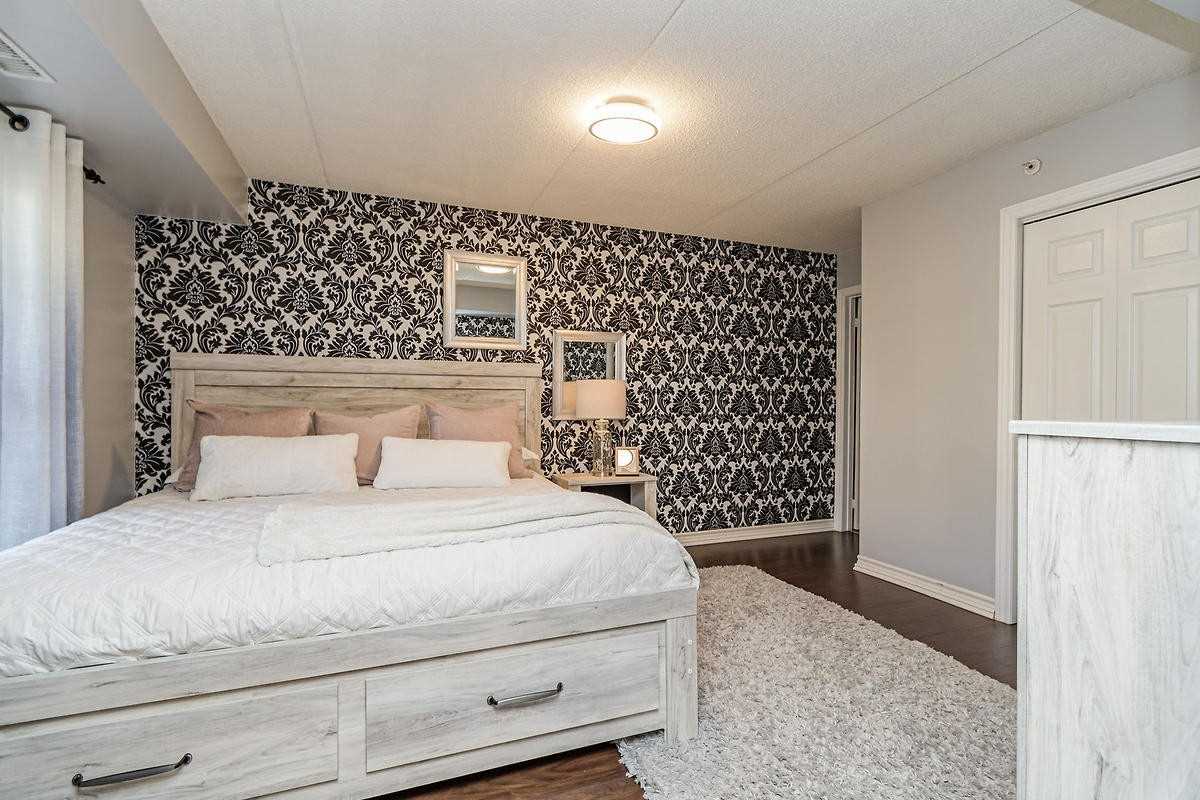 2035 Appleby Line, #111