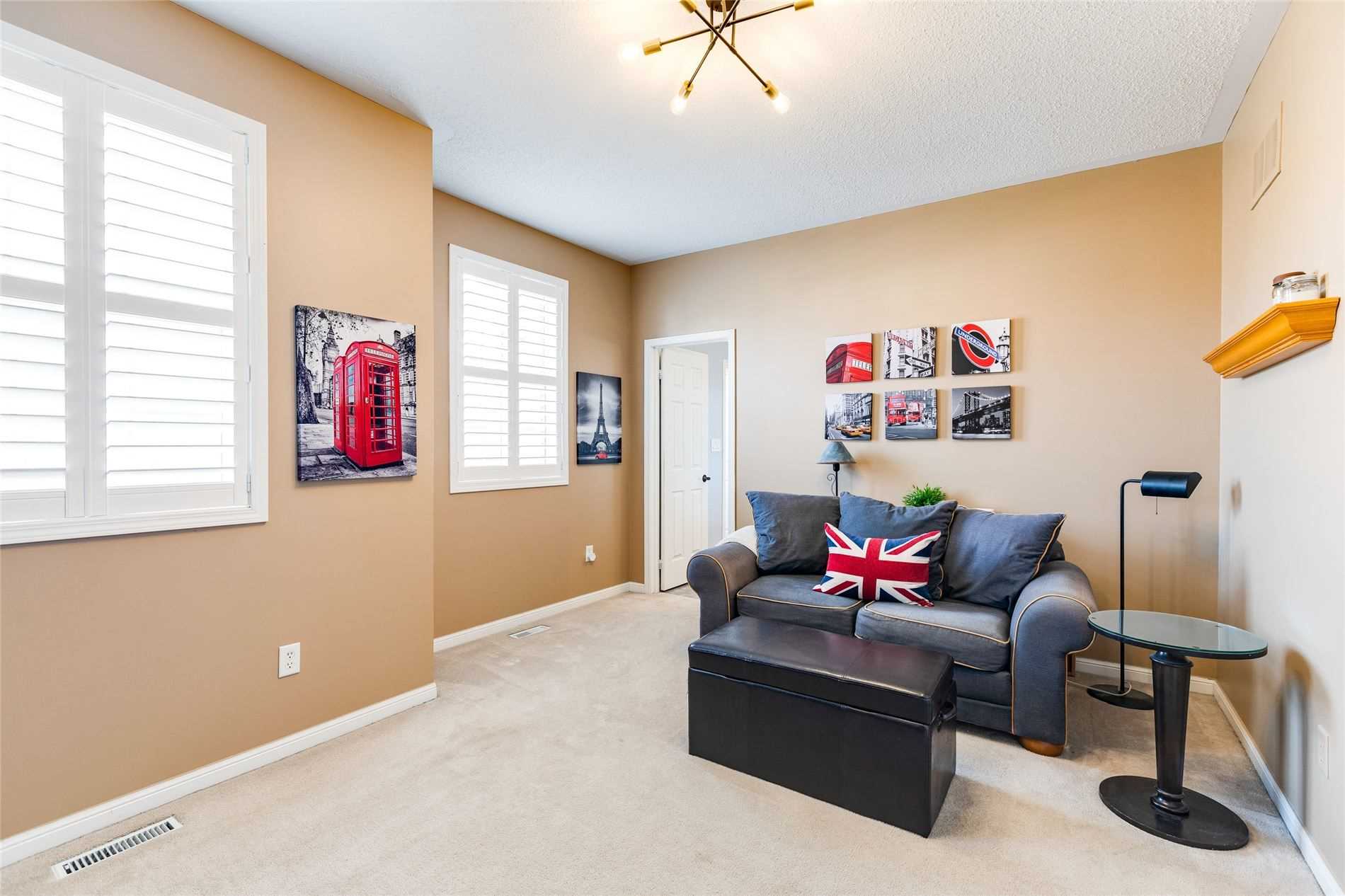 1642 Ramshaw Cres