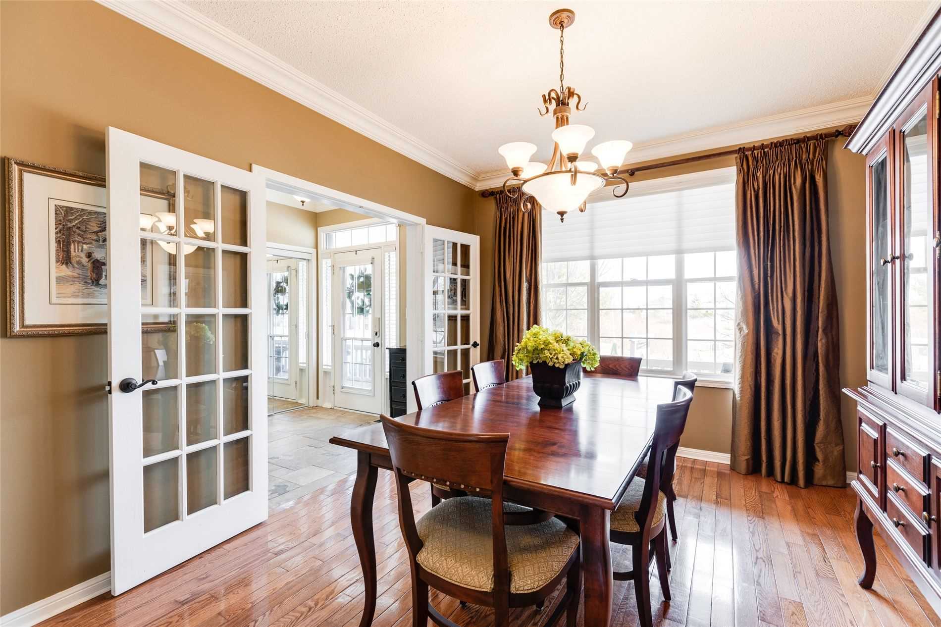 1642 Ramshaw Cres