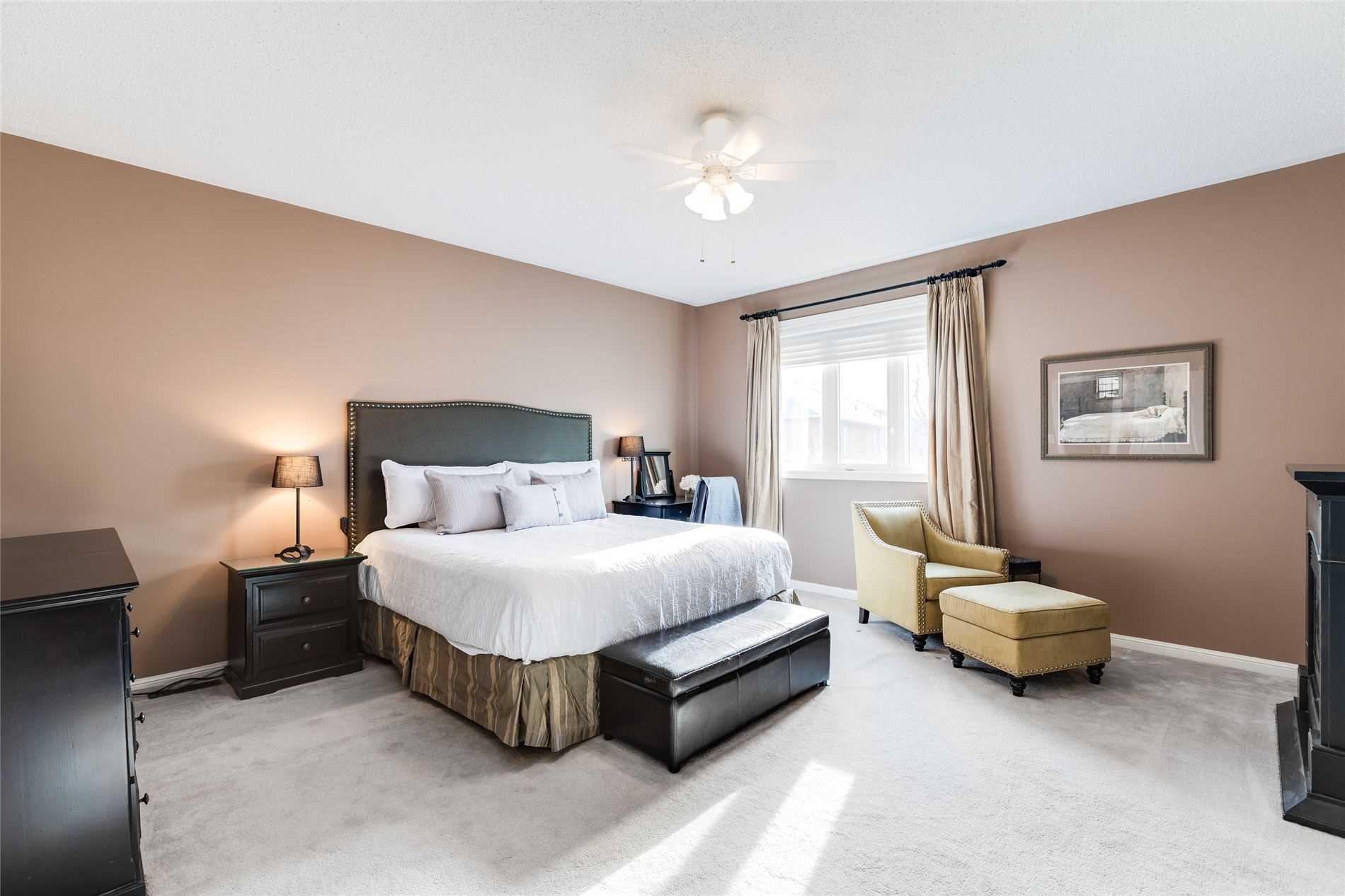 1642 Ramshaw Cres