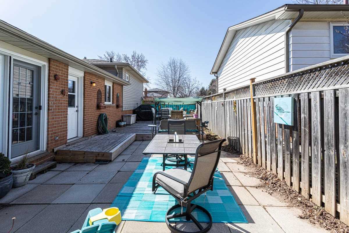 3375 Hannibal Rd