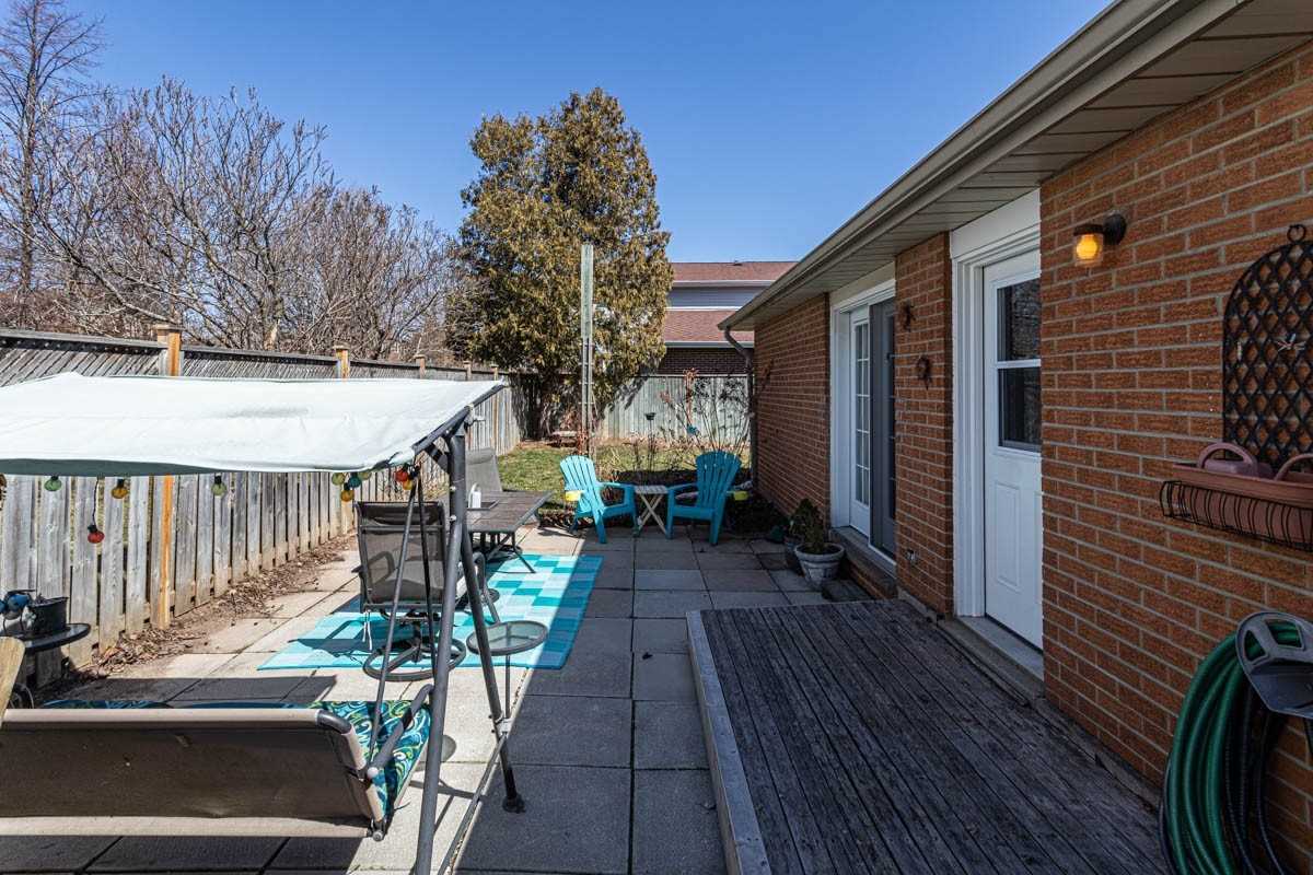 3375 Hannibal Rd