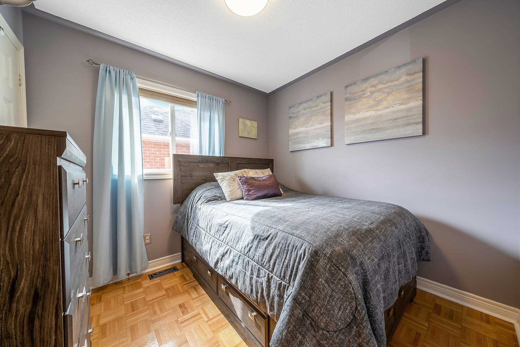 51 Hanton Cres