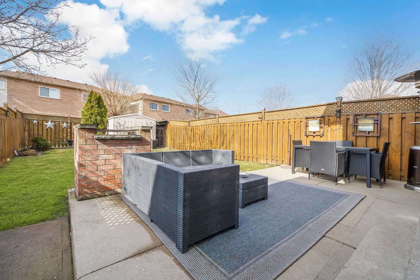51 Hanton Cres