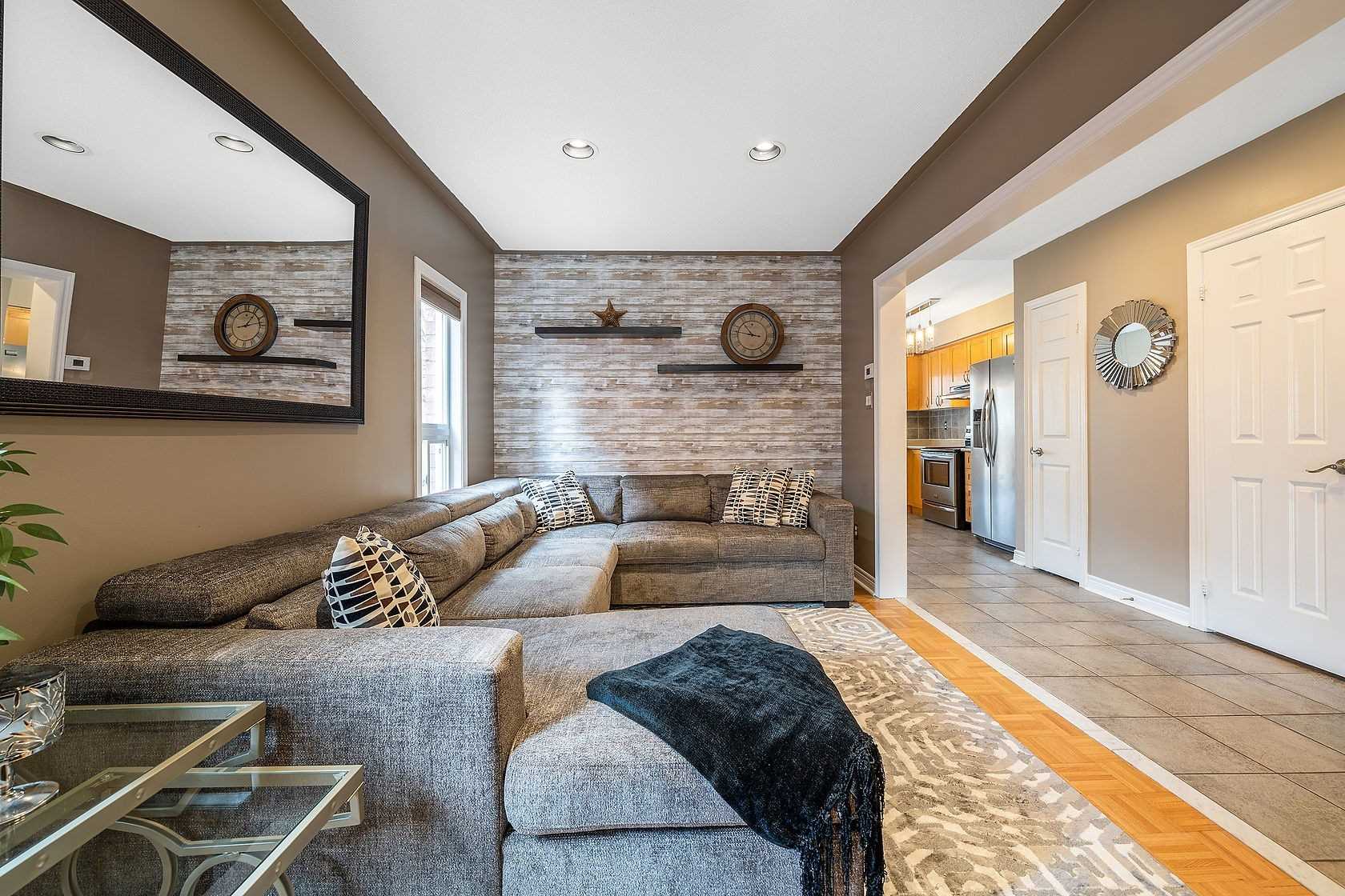 51 Hanton Cres