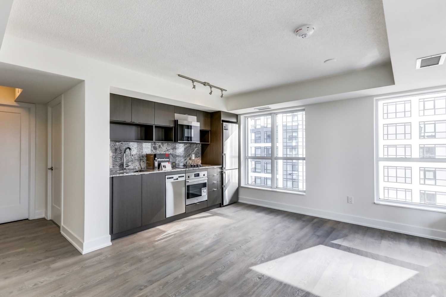 9 Mabelle Ave, #2822