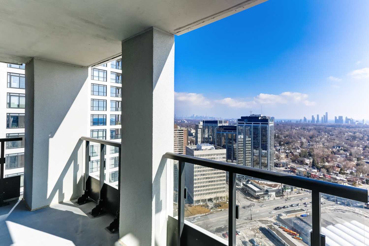 9 Mabelle Ave, #2822