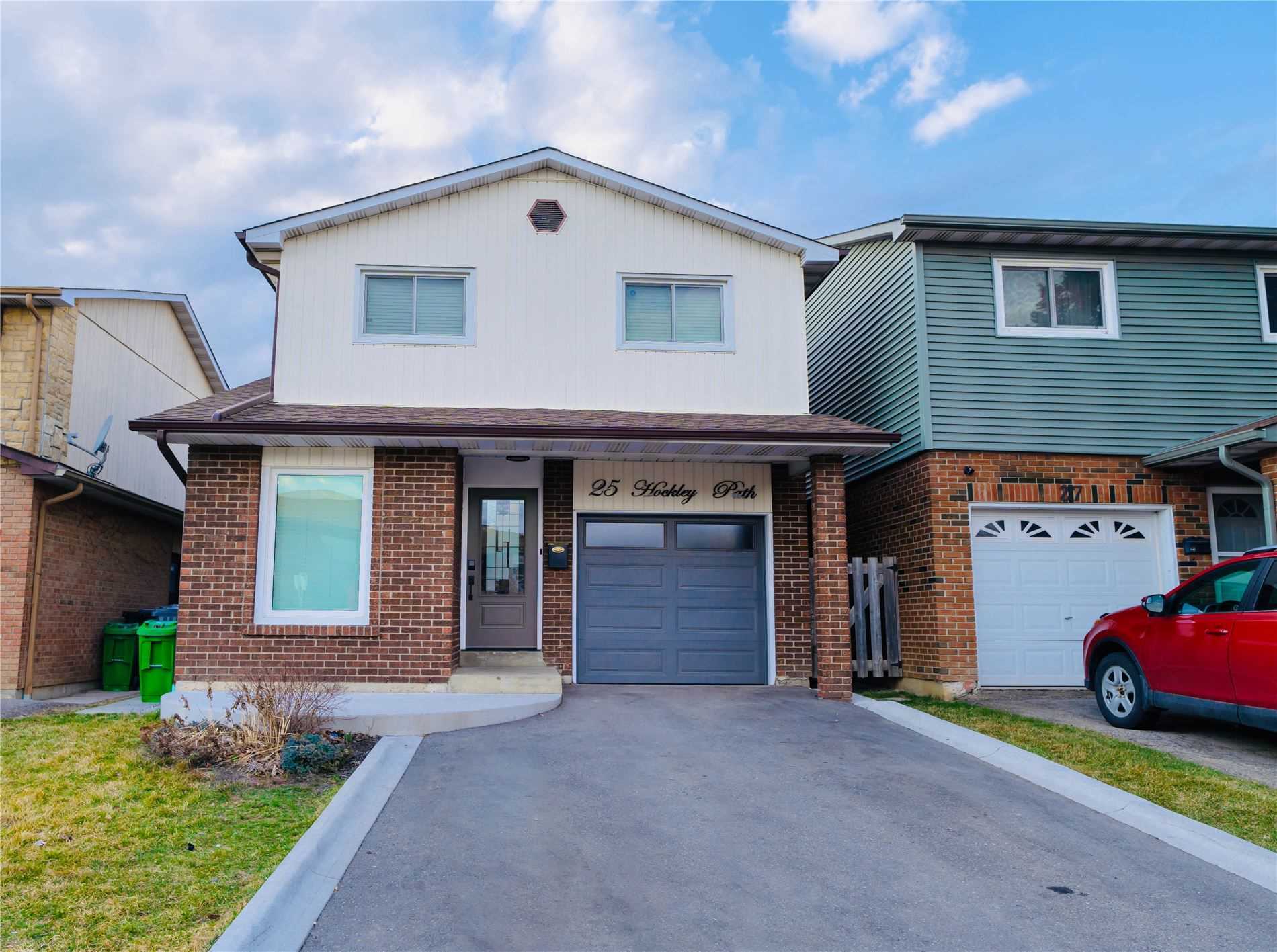 25 Hockley Path