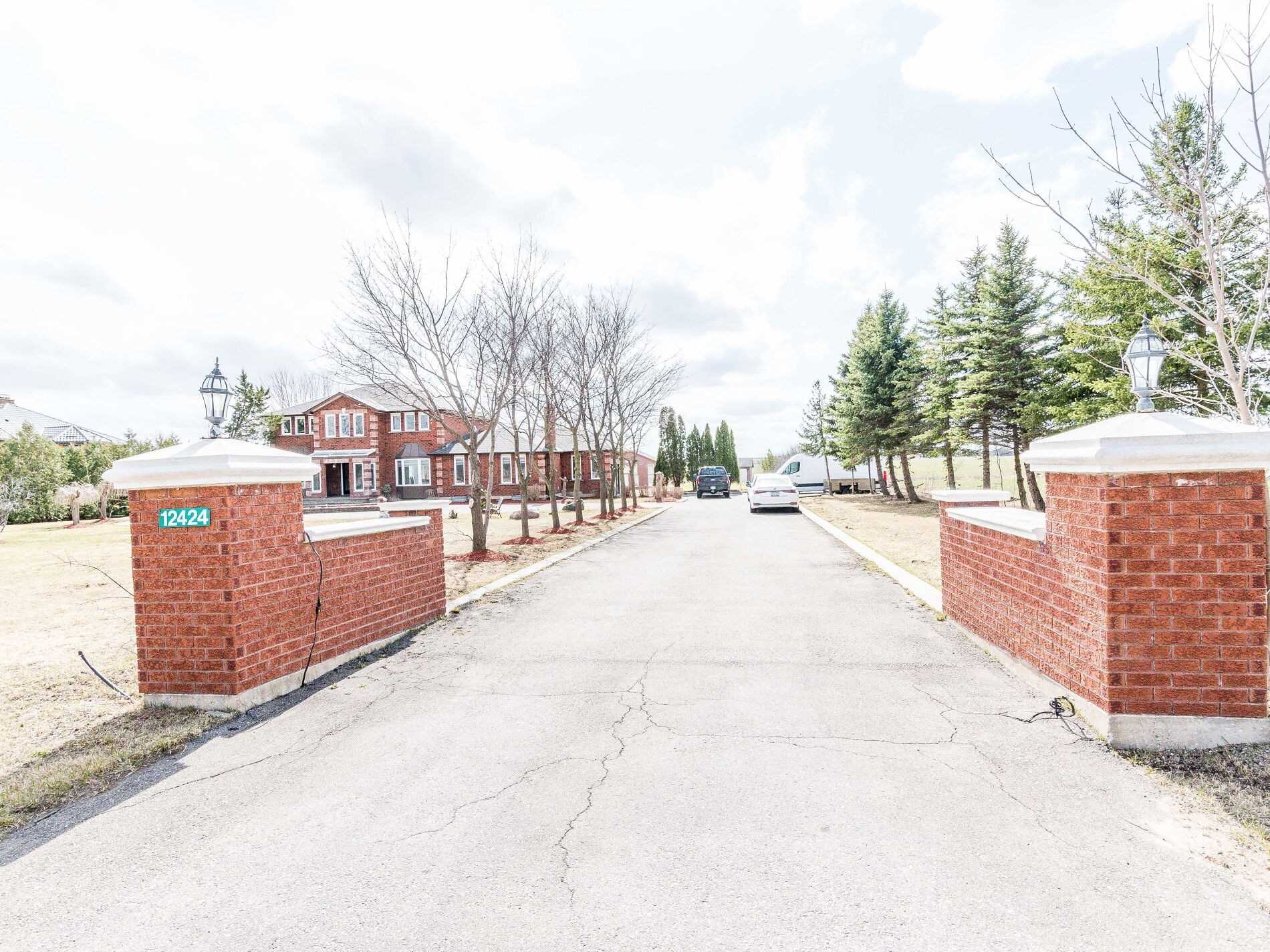 12424 Humber Station Rd