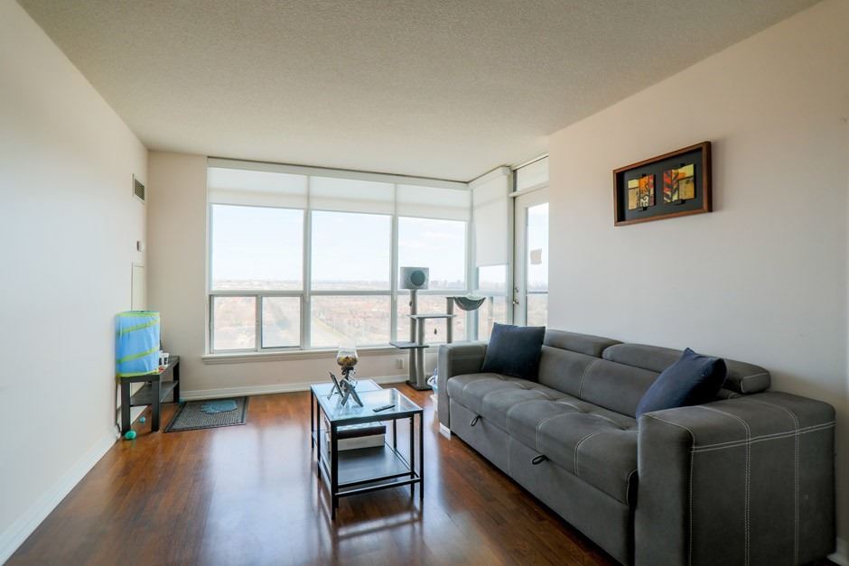 220 Forum Dr, #1313