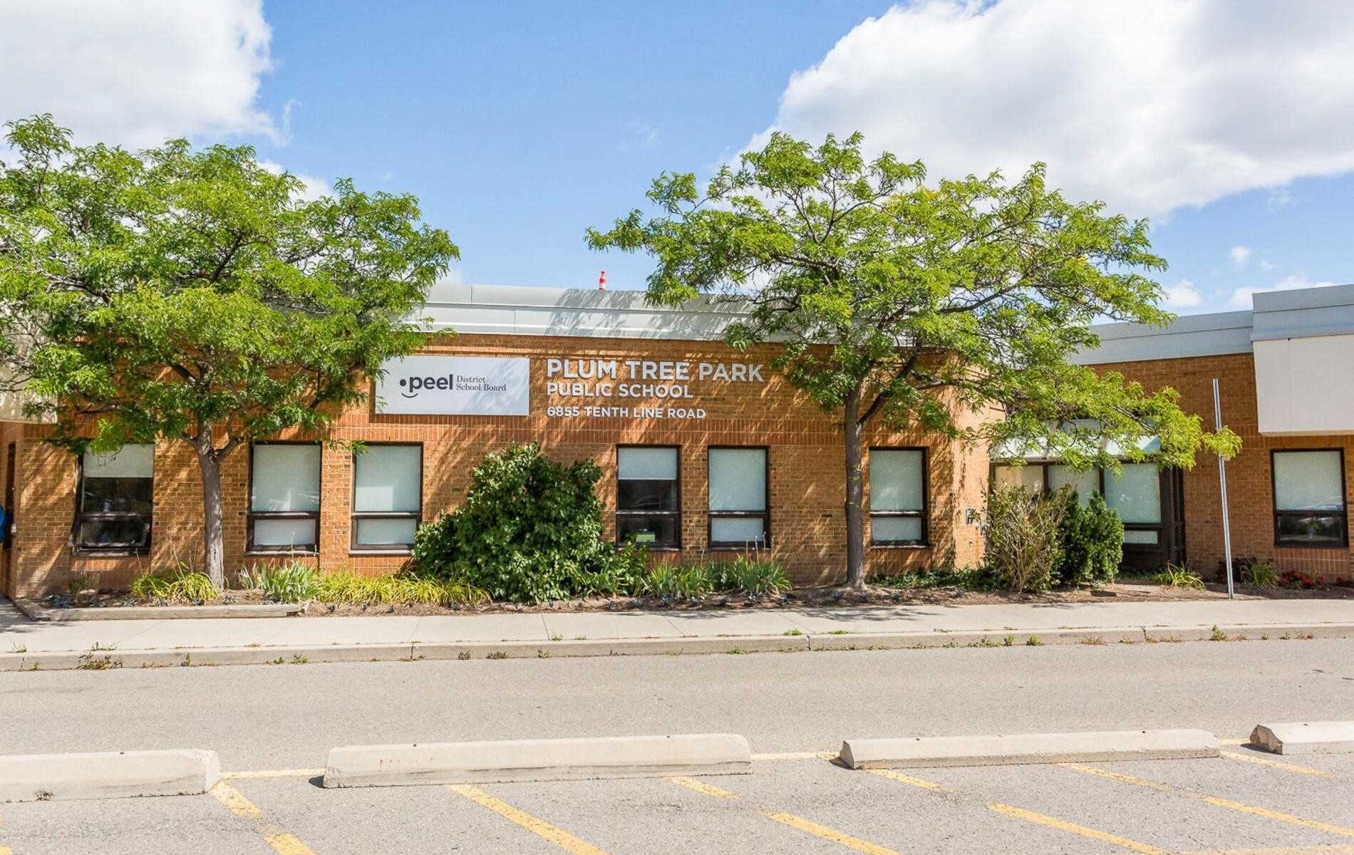 6950 Tenth Line W, #94