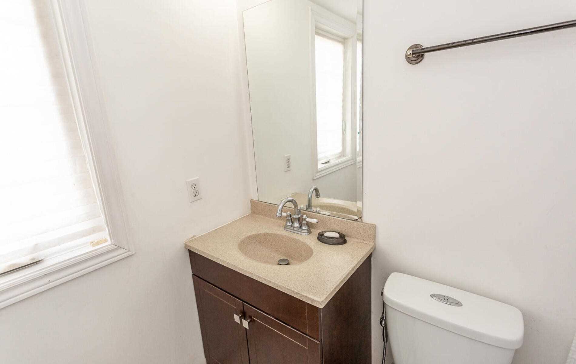6950 Tenth Line W, #94