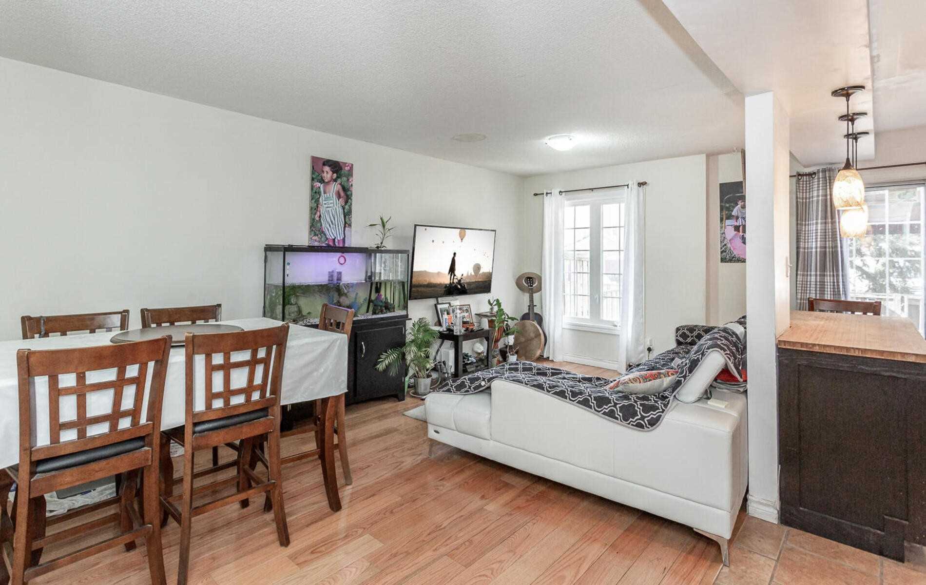 6950 Tenth Line W, #94