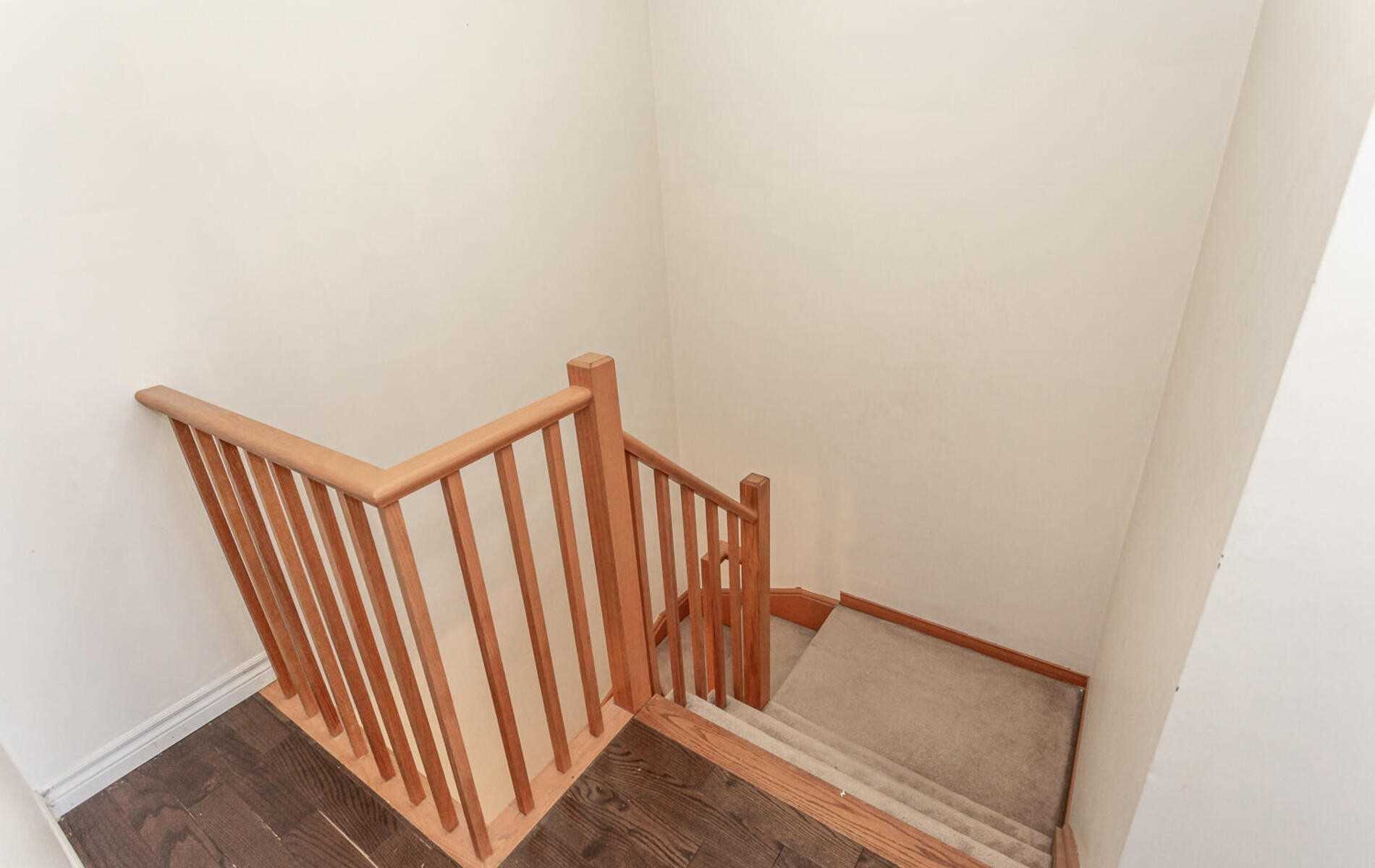 6950 Tenth Line W, #94