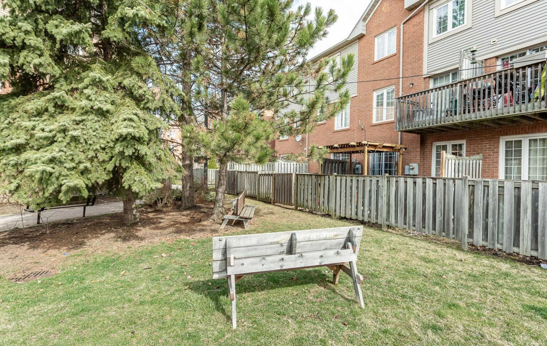6950 Tenth Line W, #94