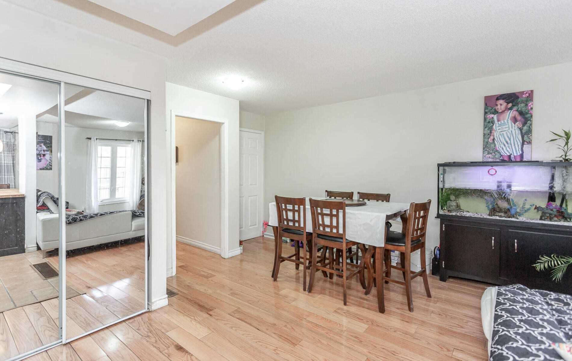 6950 Tenth Line W, #94