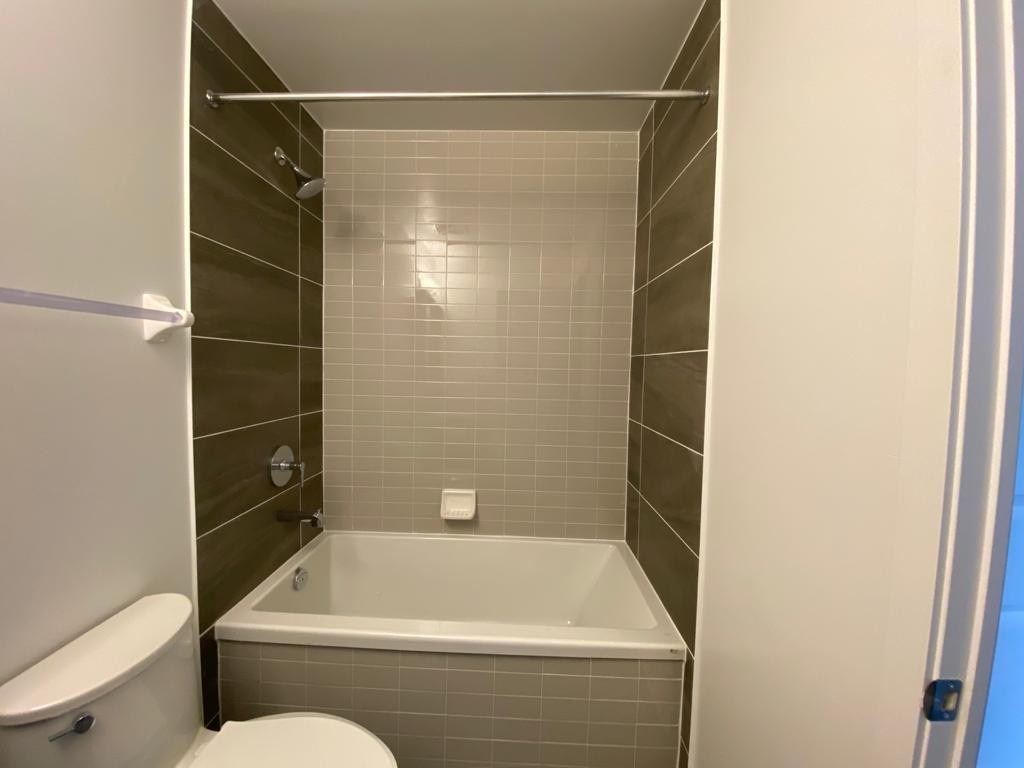 4699 Glen Erin Dr, #107