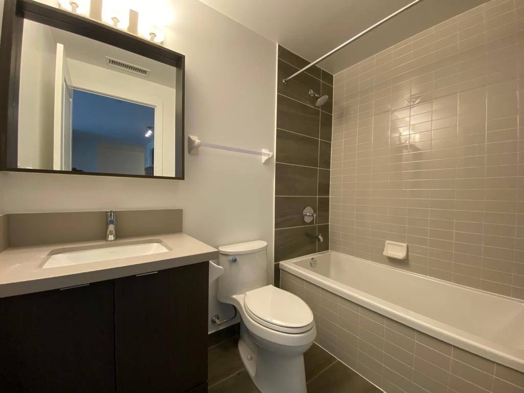 4699 Glen Erin Dr, #107