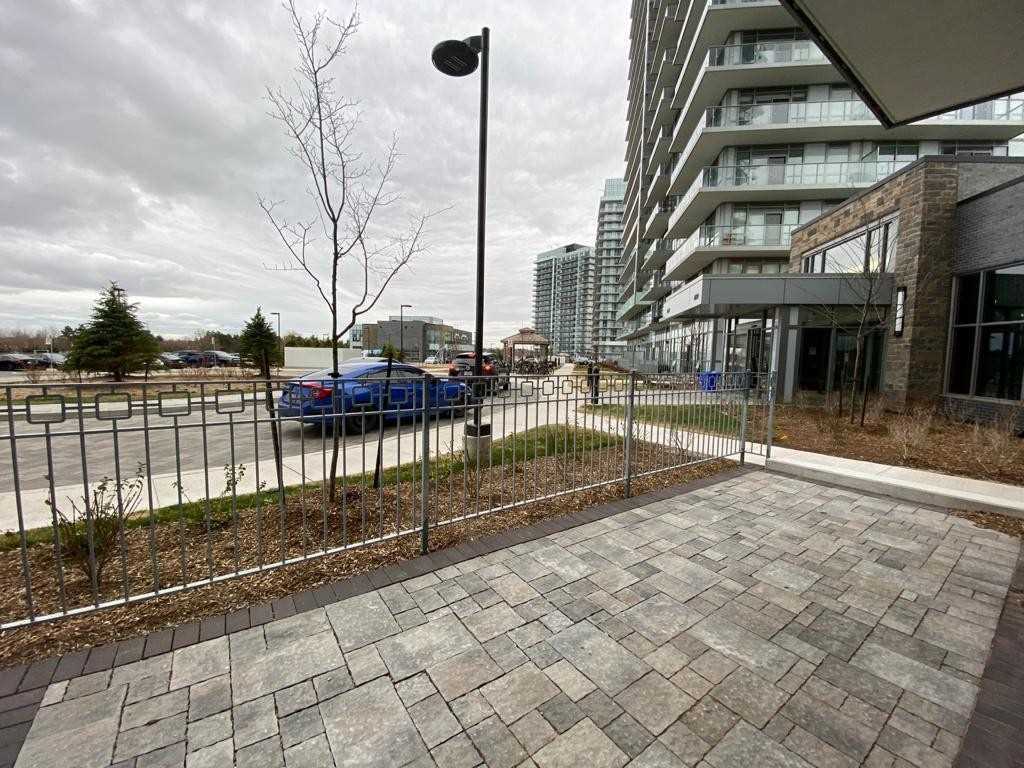 4699 Glen Erin Dr, #107