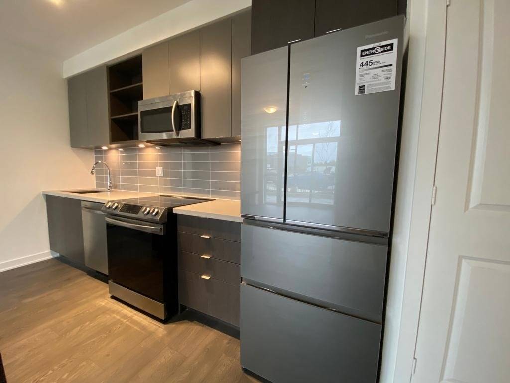 4699 Glen Erin Dr, #107