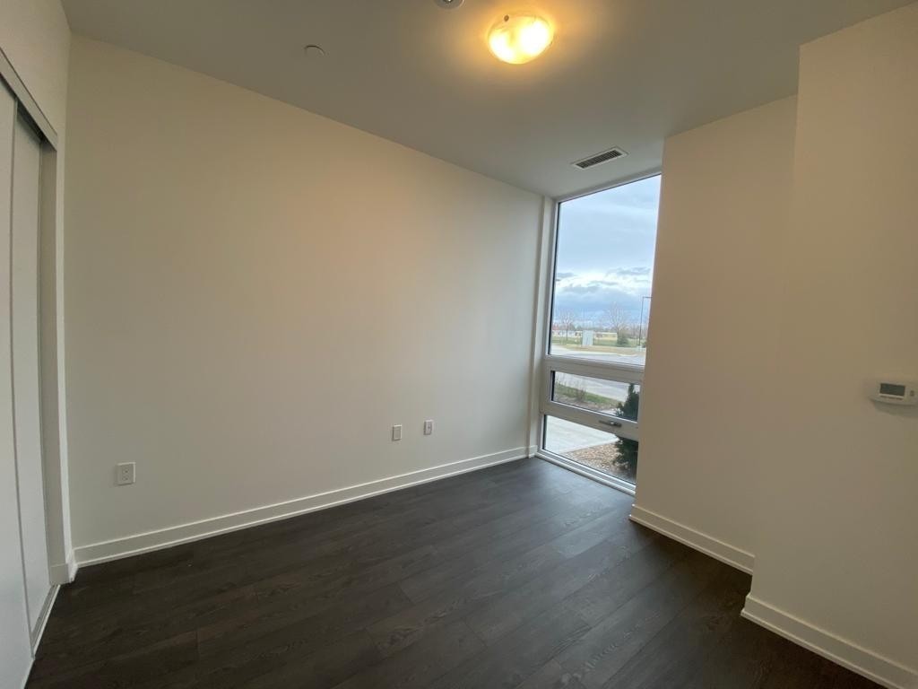4699 Glen Erin Dr, #107