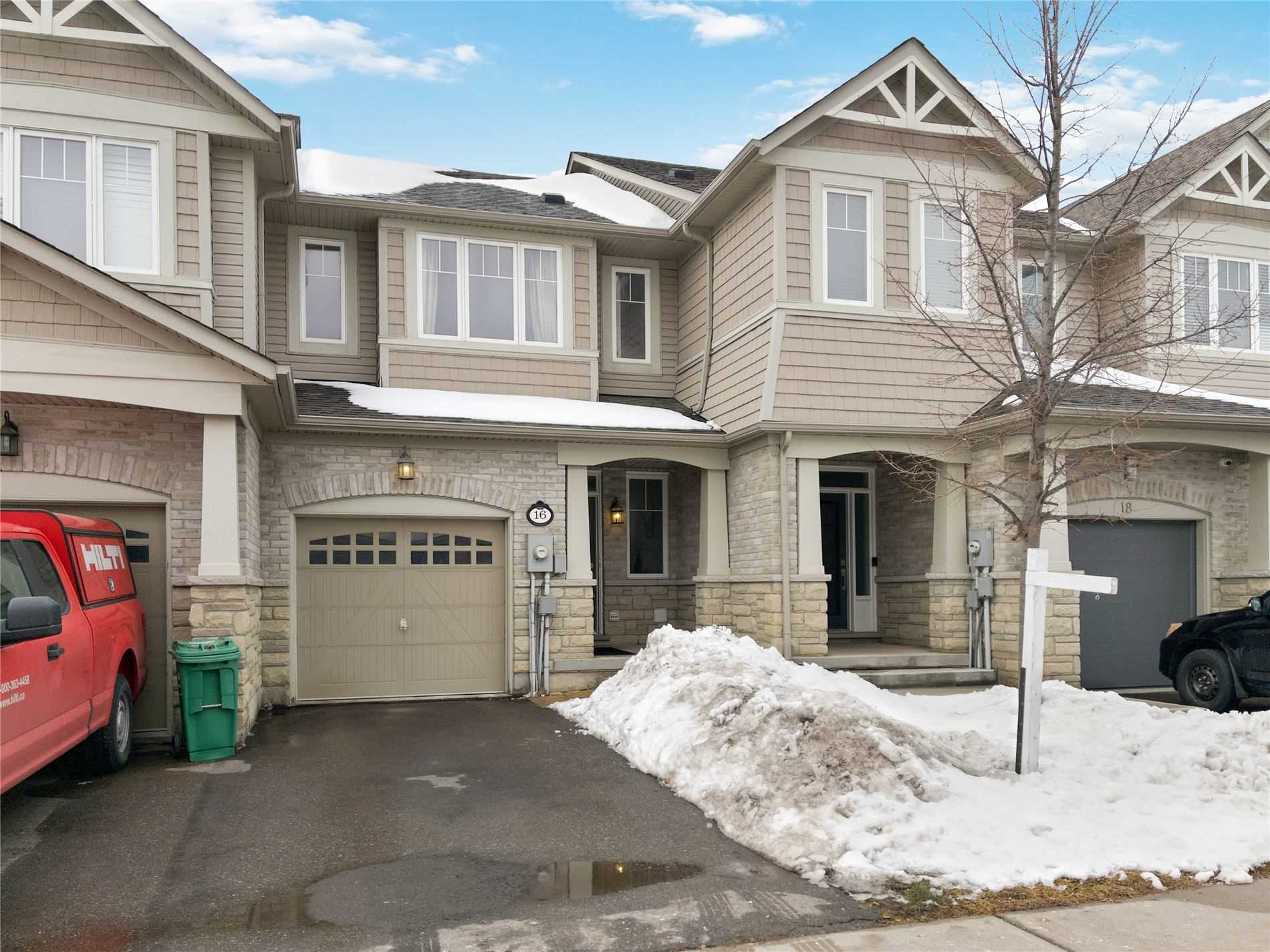 16 Aspenview Ave