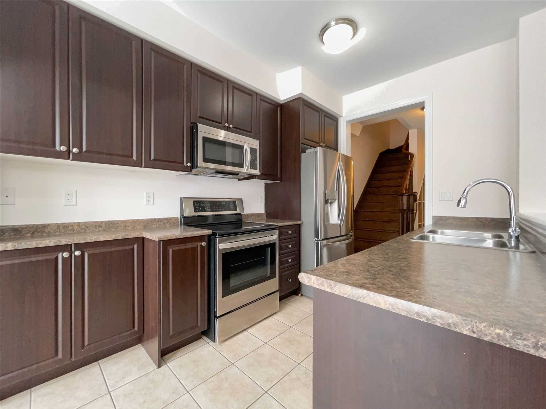 16 Aspenview Ave