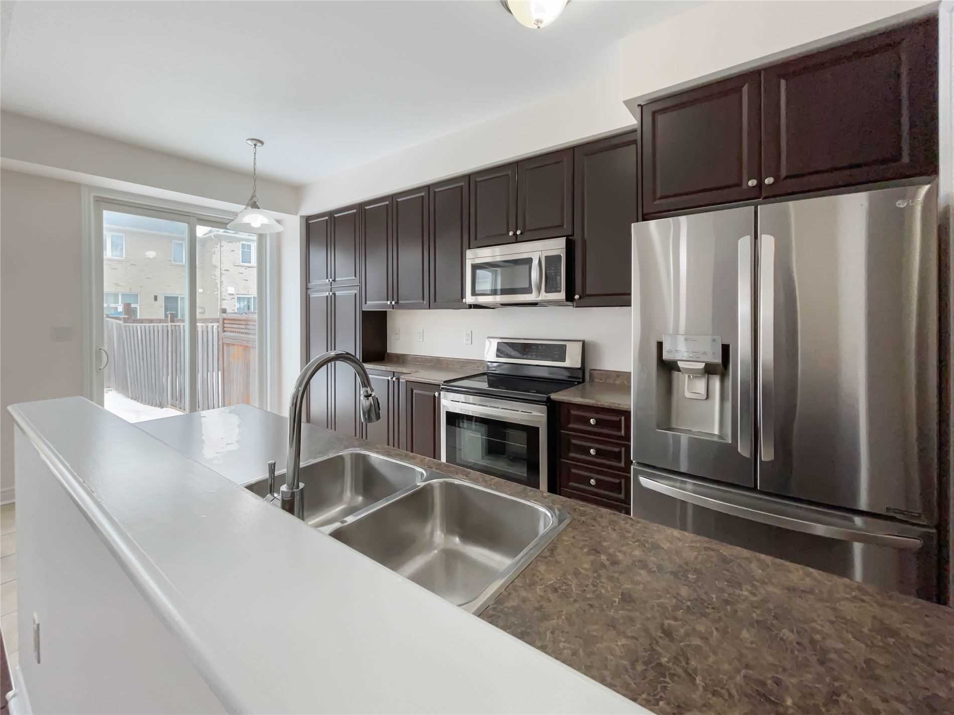 16 Aspenview Ave