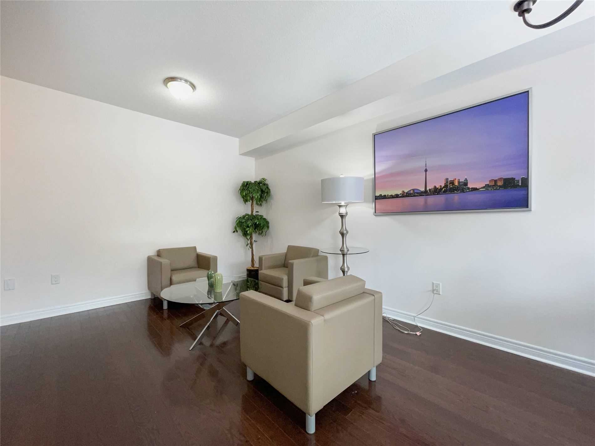 16 Aspenview Ave