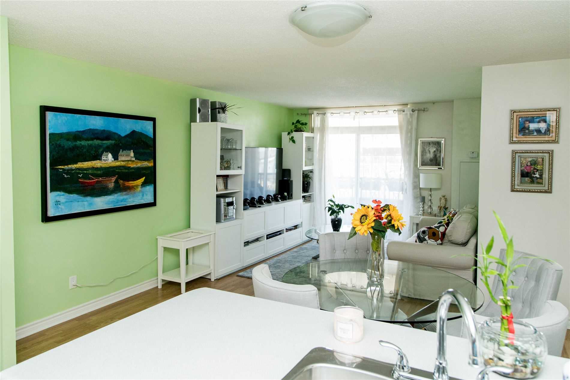 3888 Duke Of York Blvd, #436