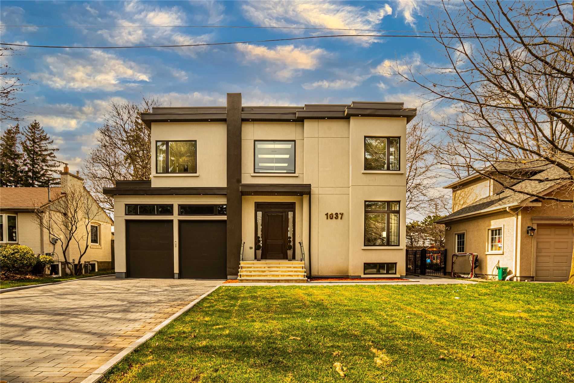 1037 Melvin Ave