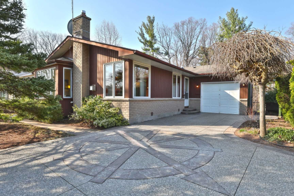 1382 Forest Glade Rd, Oakville