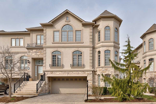 2400 Neyagawa Blvd, Oakville