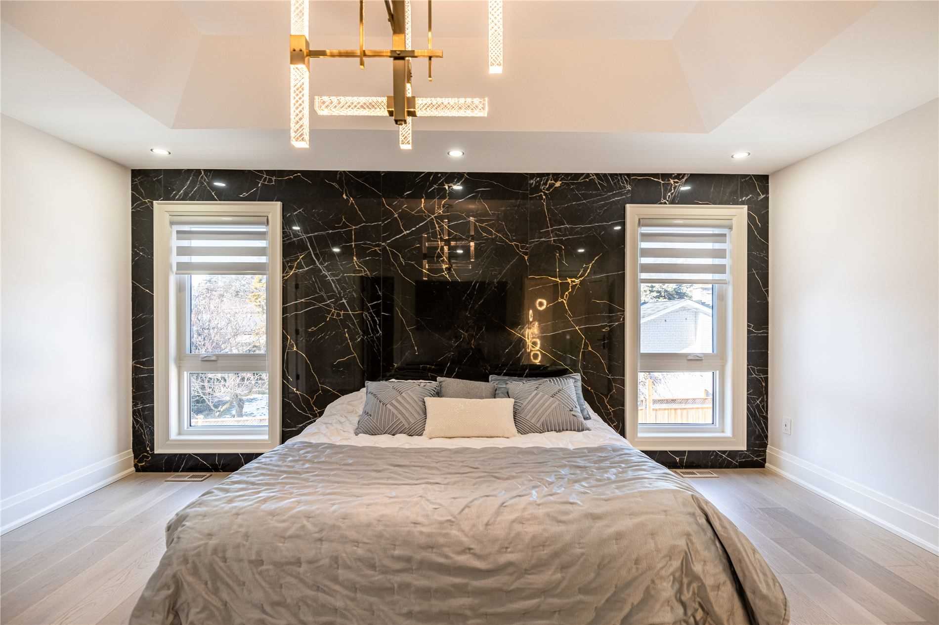246 Edenbridge Dr