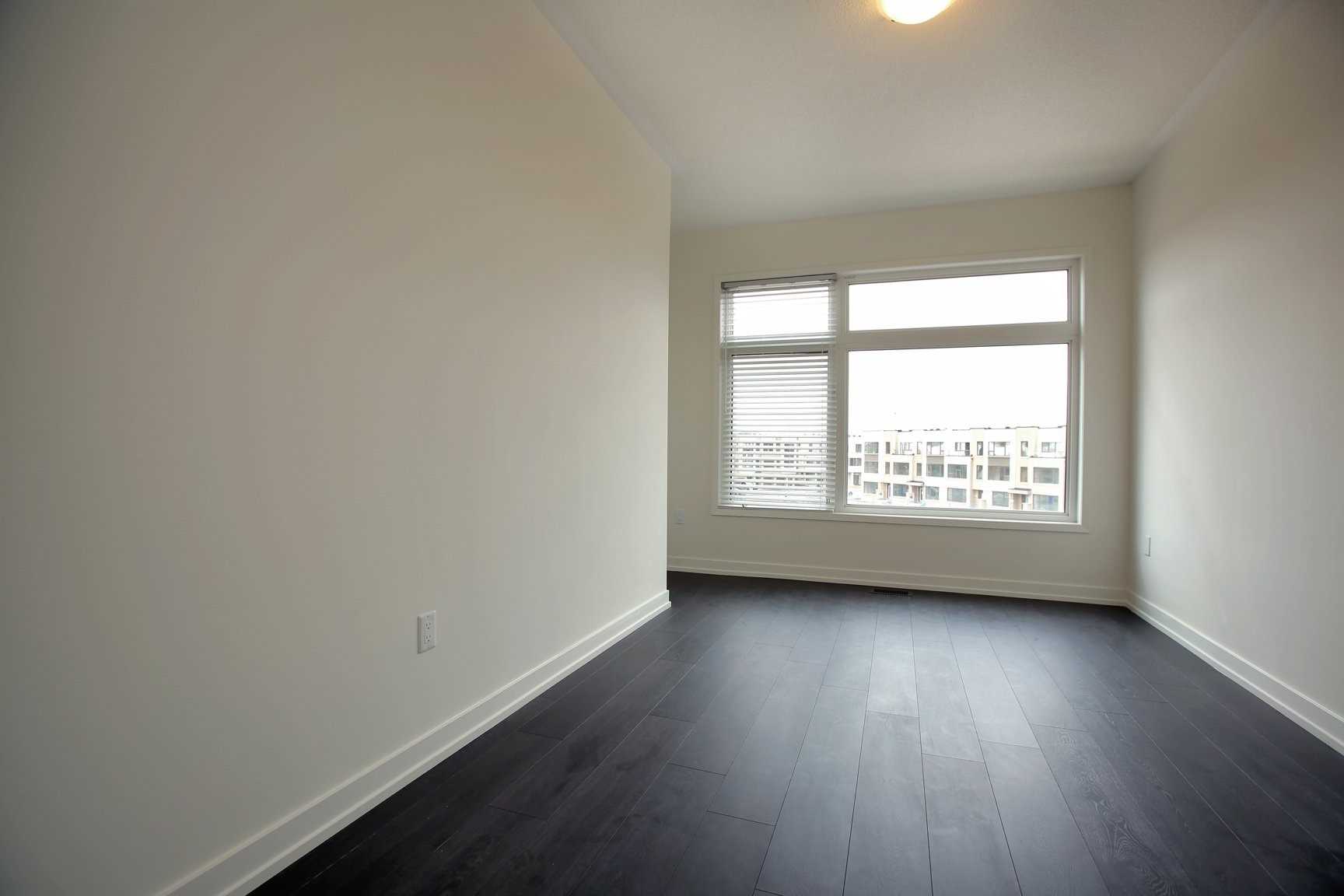 264 Squire Cres