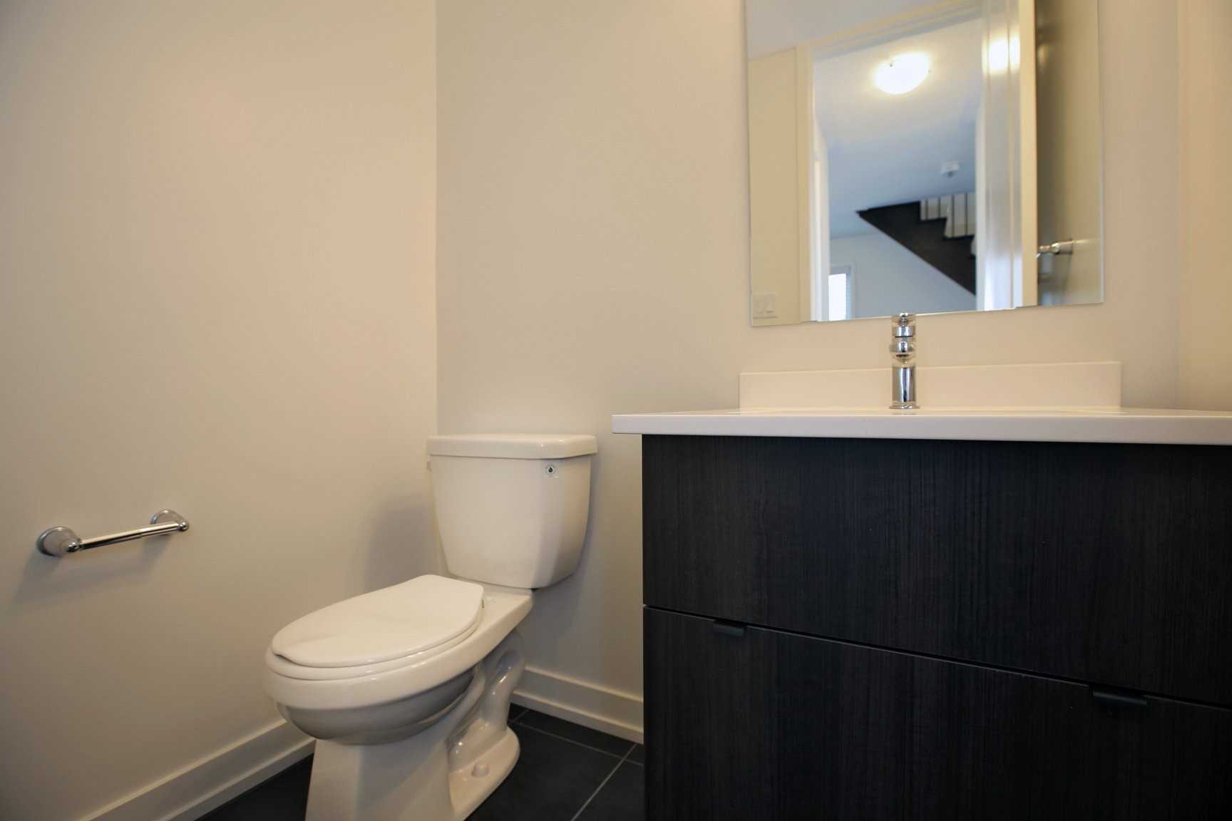 264 Squire Cres