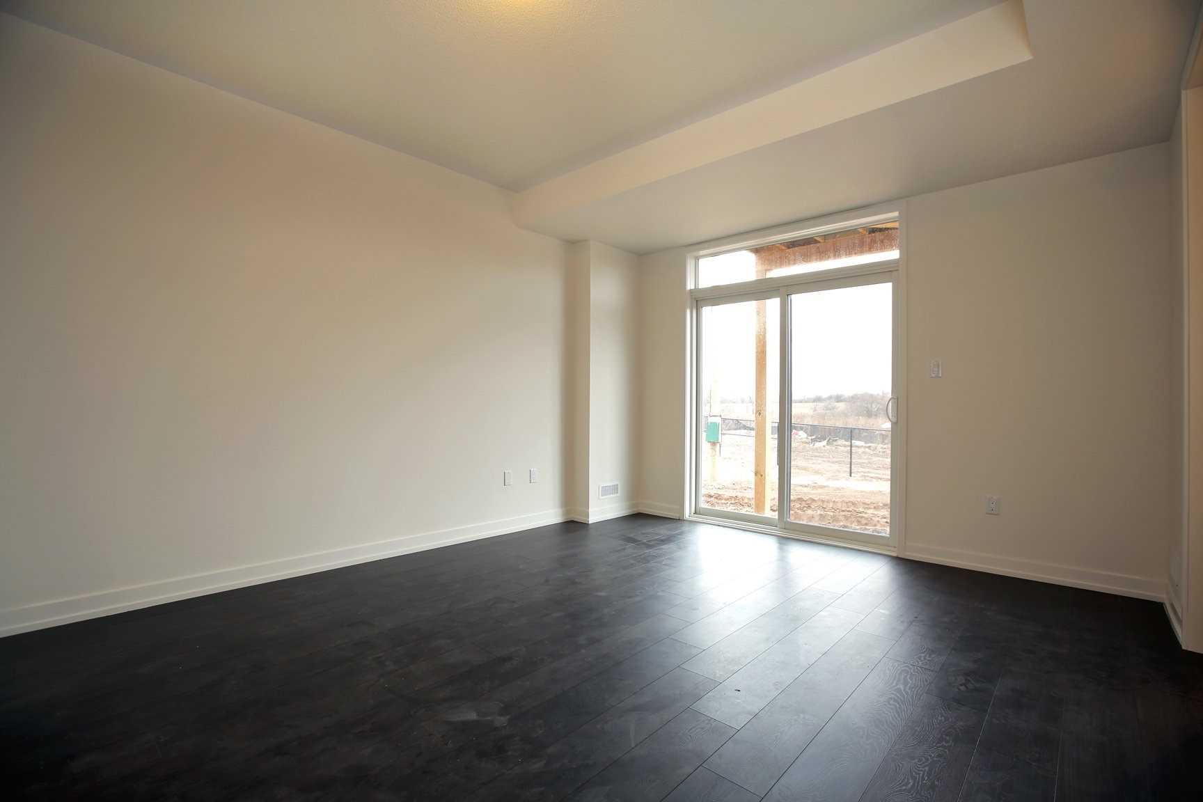264 Squire Cres