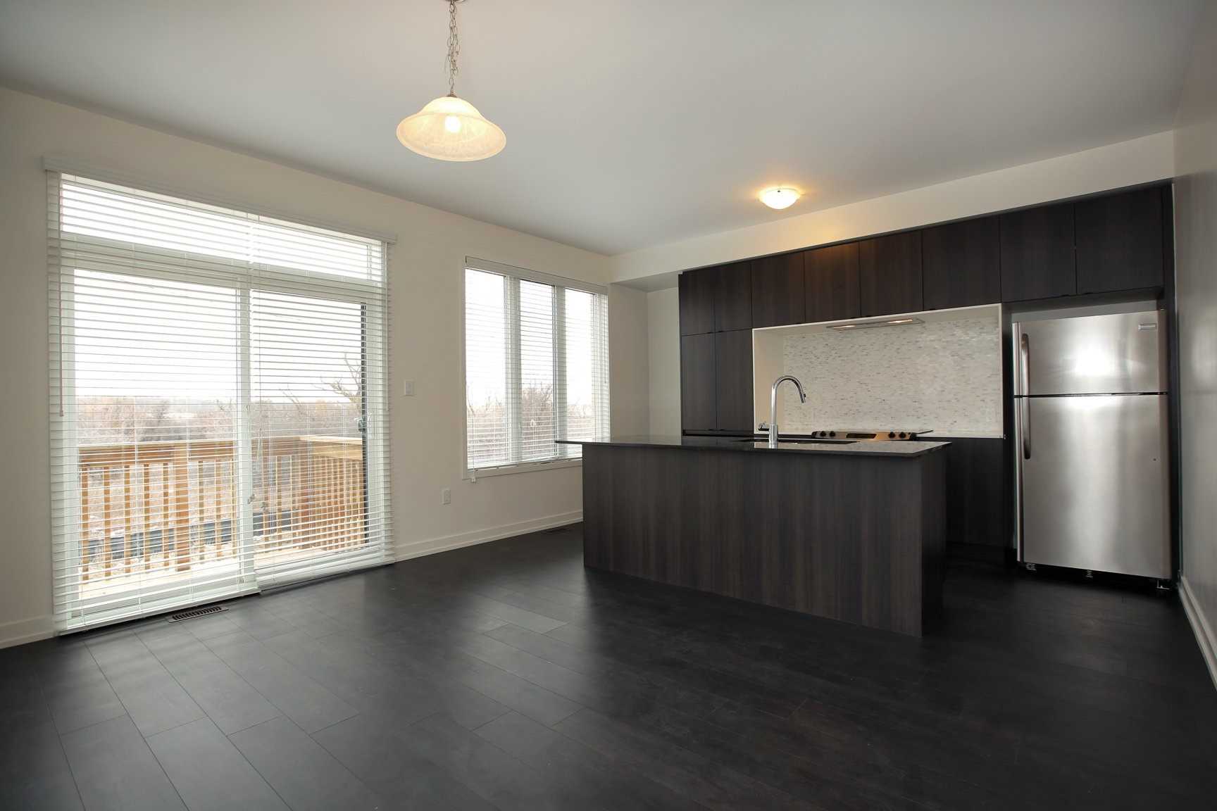 264 Squire Cres