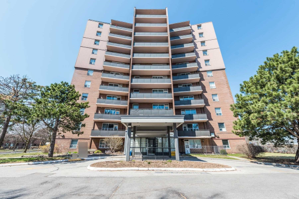 3065 Queen Frederica Dr, Mississauga