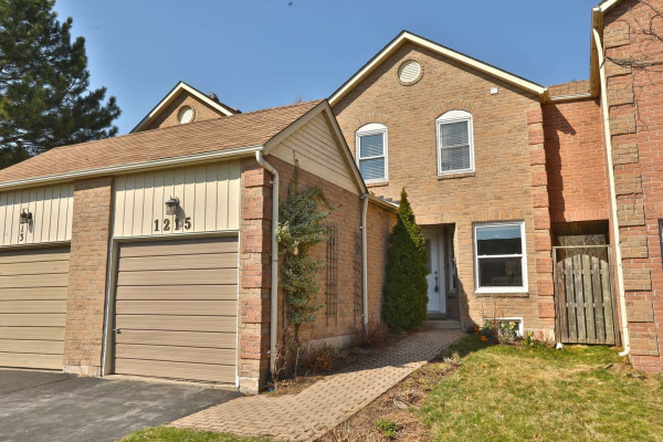 1215 Hedgestone Cres, Oakville