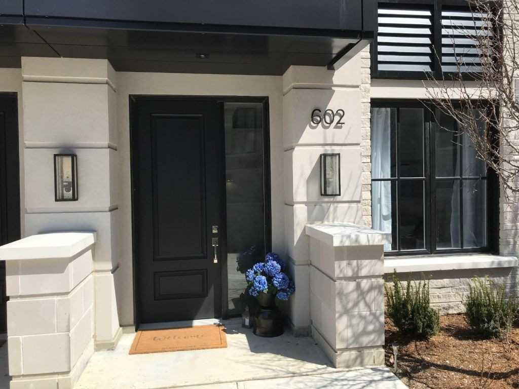 1190 Cawthra Rd, #602